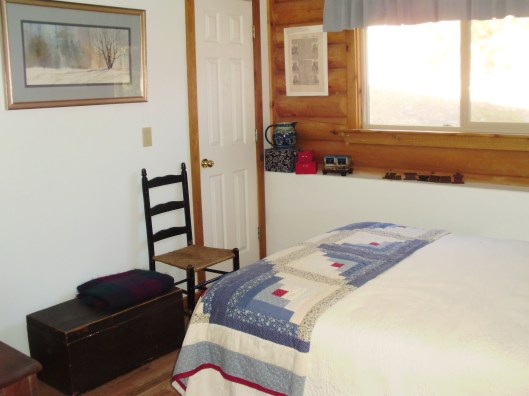photo of bedroom with antiques