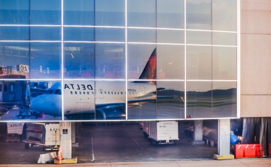 reflection of plane in window